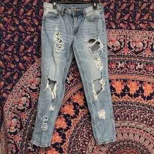 BDG Jeans | Destroyed Light Wash Mom Jeans ⚡️